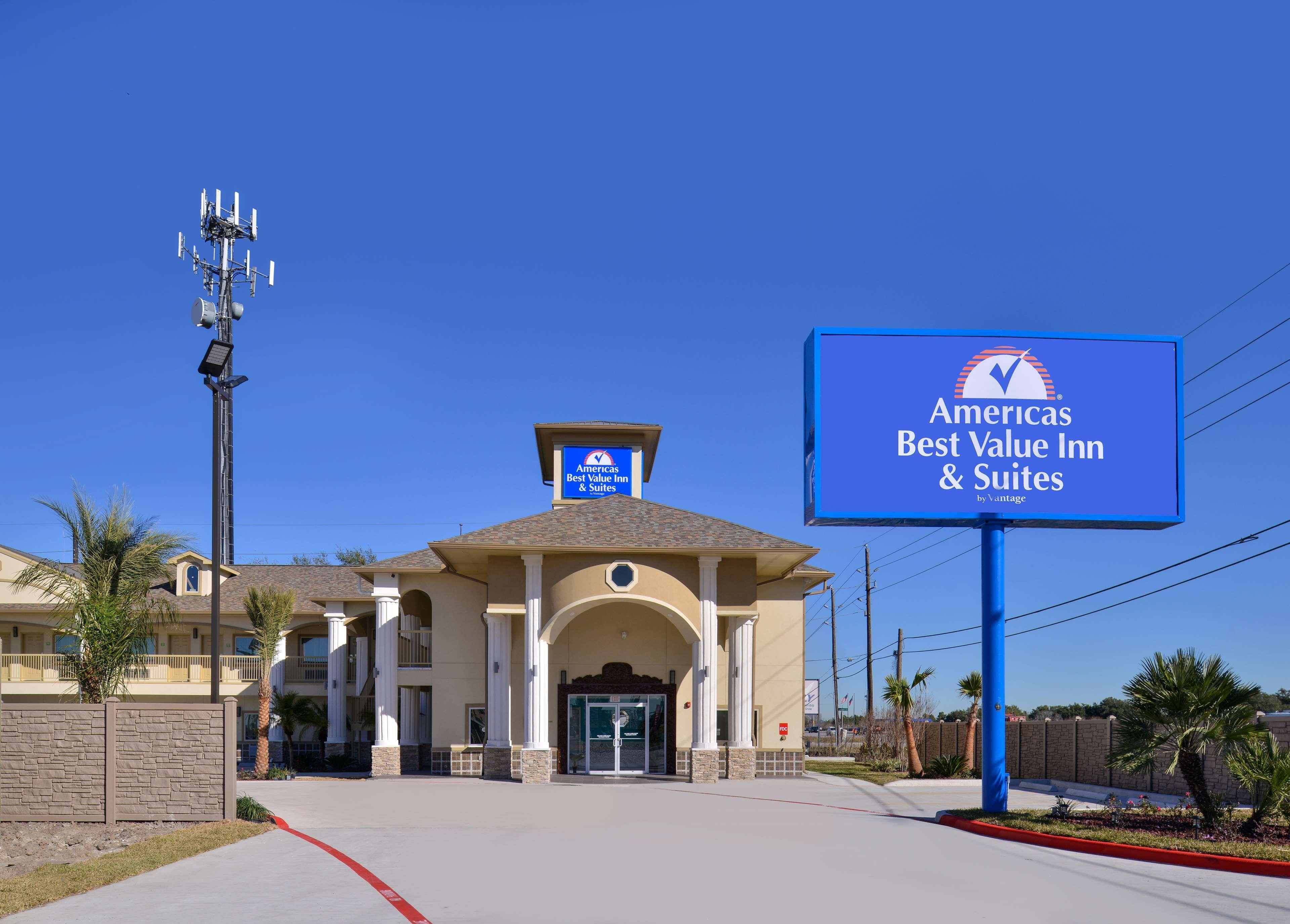 Americas Best Value Inn & Suites - Houston/Hwy 6 & Westpark Mission Bend Eksteriør billede
