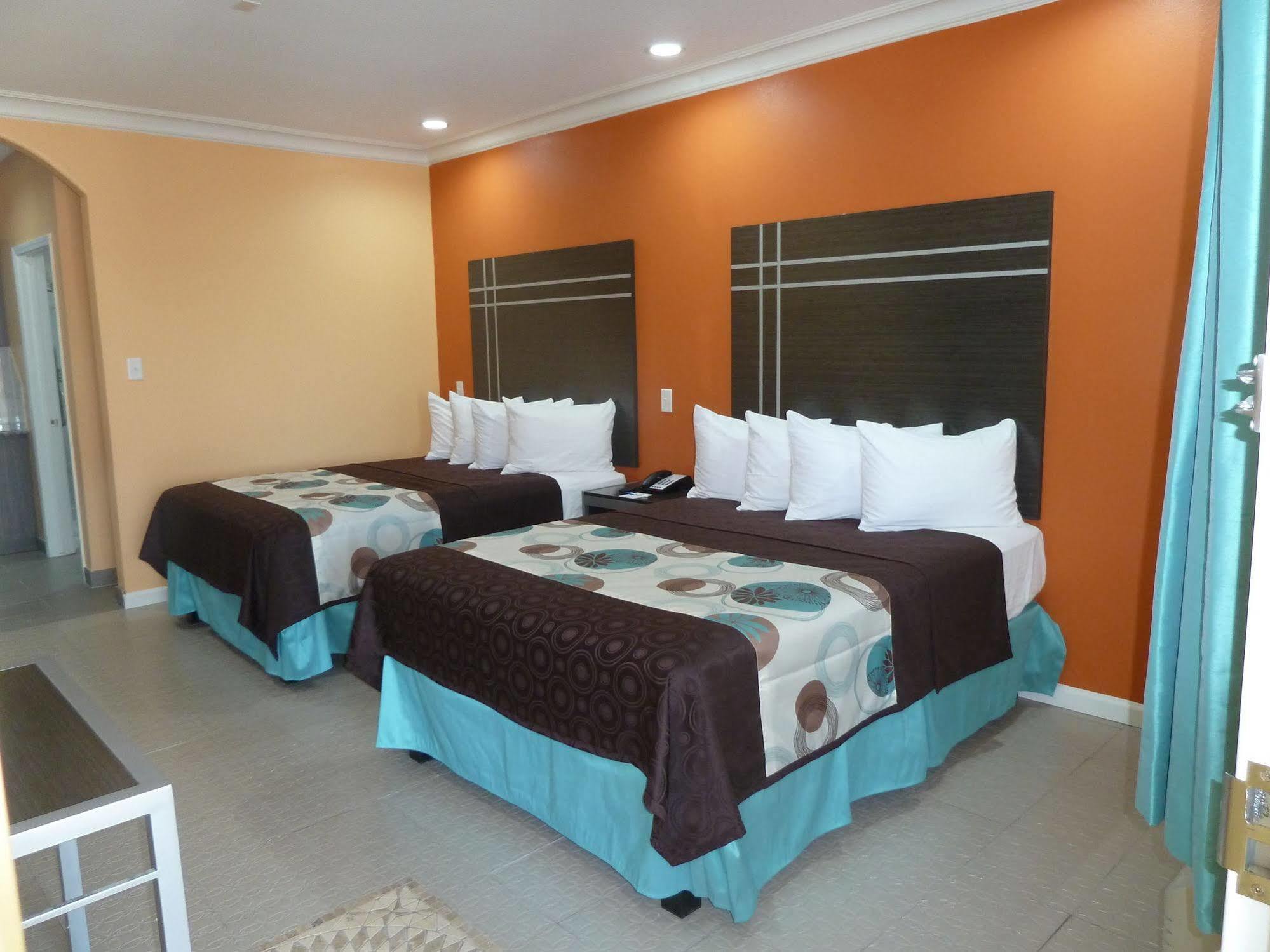 Americas Best Value Inn & Suites - Houston/Hwy 6 & Westpark Mission Bend Eksteriør billede